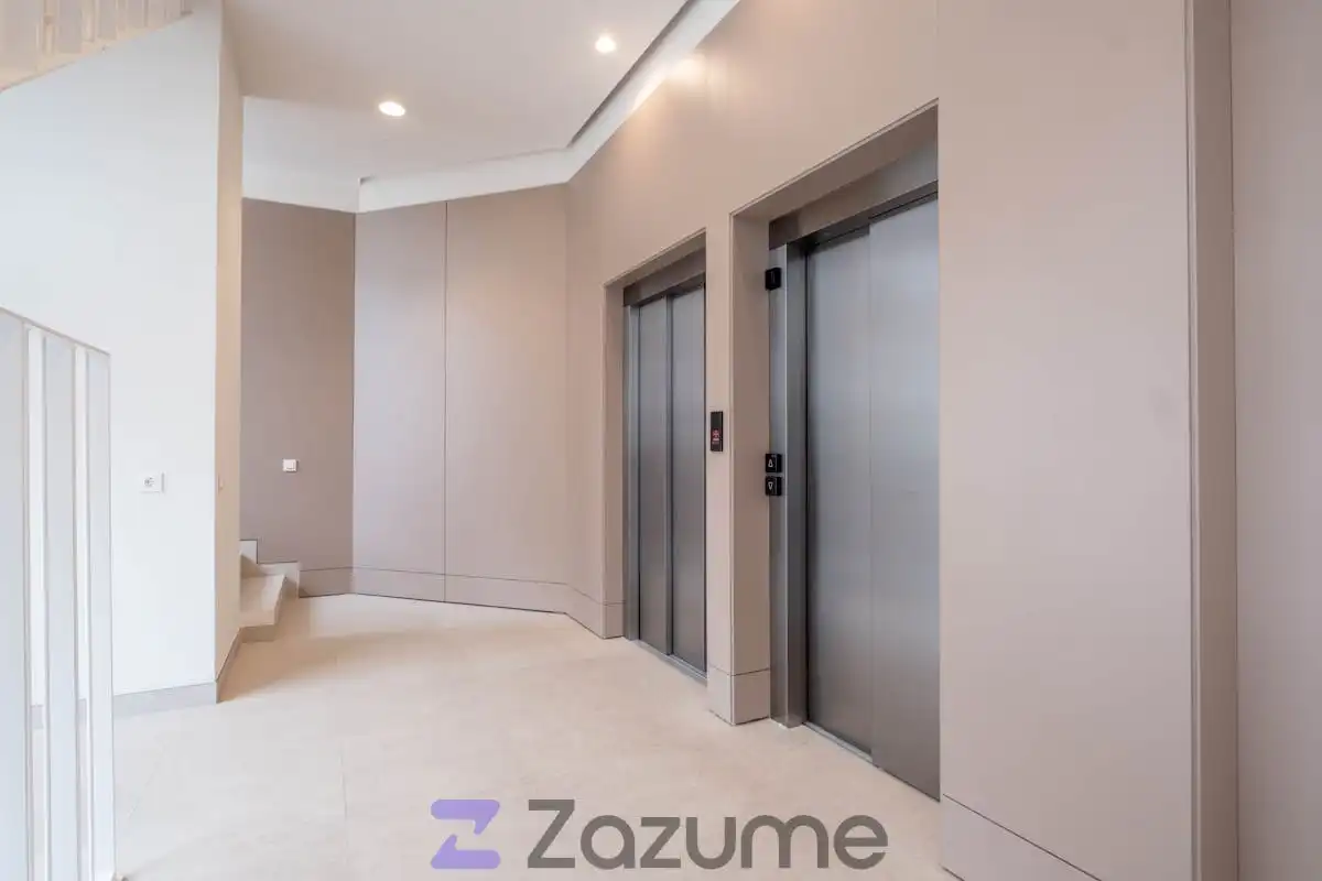 Wohnung zur Miete in Zaragoza mit Klimaanlage, Heizung und Terrasse