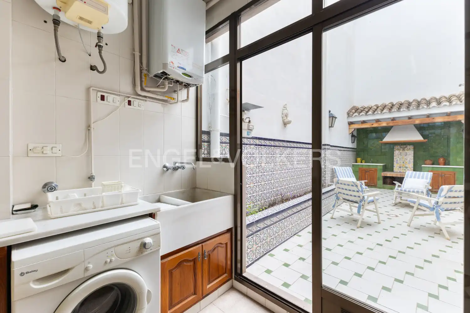 Vista exterior de Piso de alquiler en Carlet con Calefacción, Terraza y Trastero