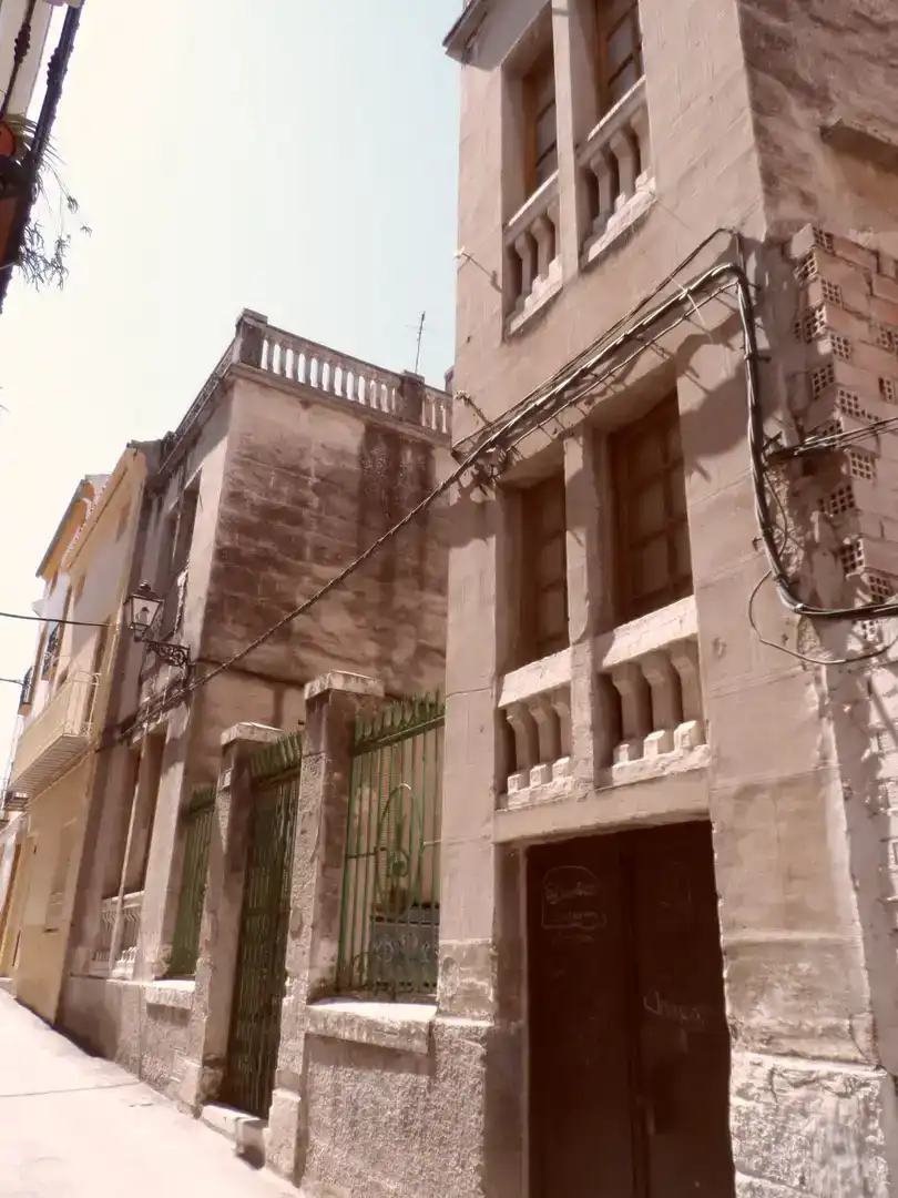 Vista exterior de Casa o xalet en venda en Bedmar y Garcíez amb Balcó