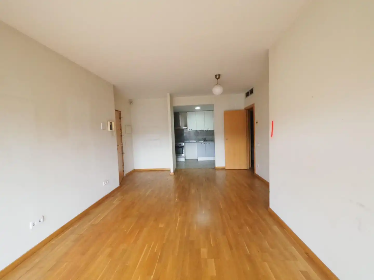 Piso en venta en Cerdanyola del Vallès con Calefacción, Parquet y Terraza