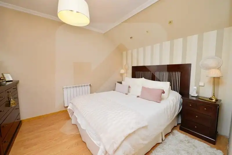 Habitación de Ático en venta en Valdemoro con Aire acondicionado, Calefacción y Terraza