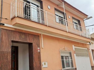 Casa amb balcó en venda a Pedanías Este