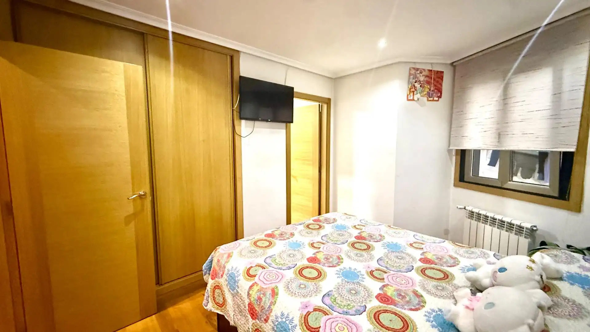 Habitación de Piso de alquiler en Ourense Capital  con Calefacción y Trastero