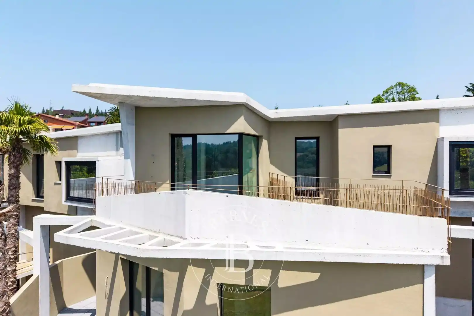 Vista exterior de Casa o xalet en venda en Donostia - San Sebastián  amb Aire condicionat, Calefacció i Terrassa