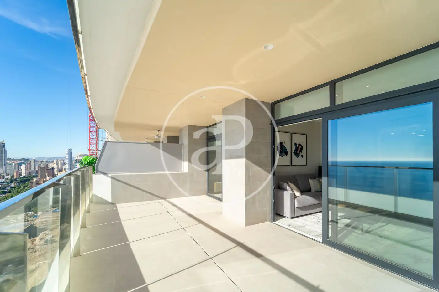 Terraza de Piso en venta en Benidorm con Aire acondicionado, Calefacción y Jardín privado