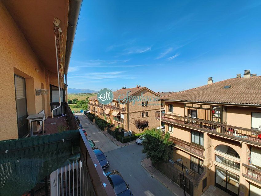 Exterior view of Flat for sale in San Cristóbal de Segovia  with Heating and Terrace