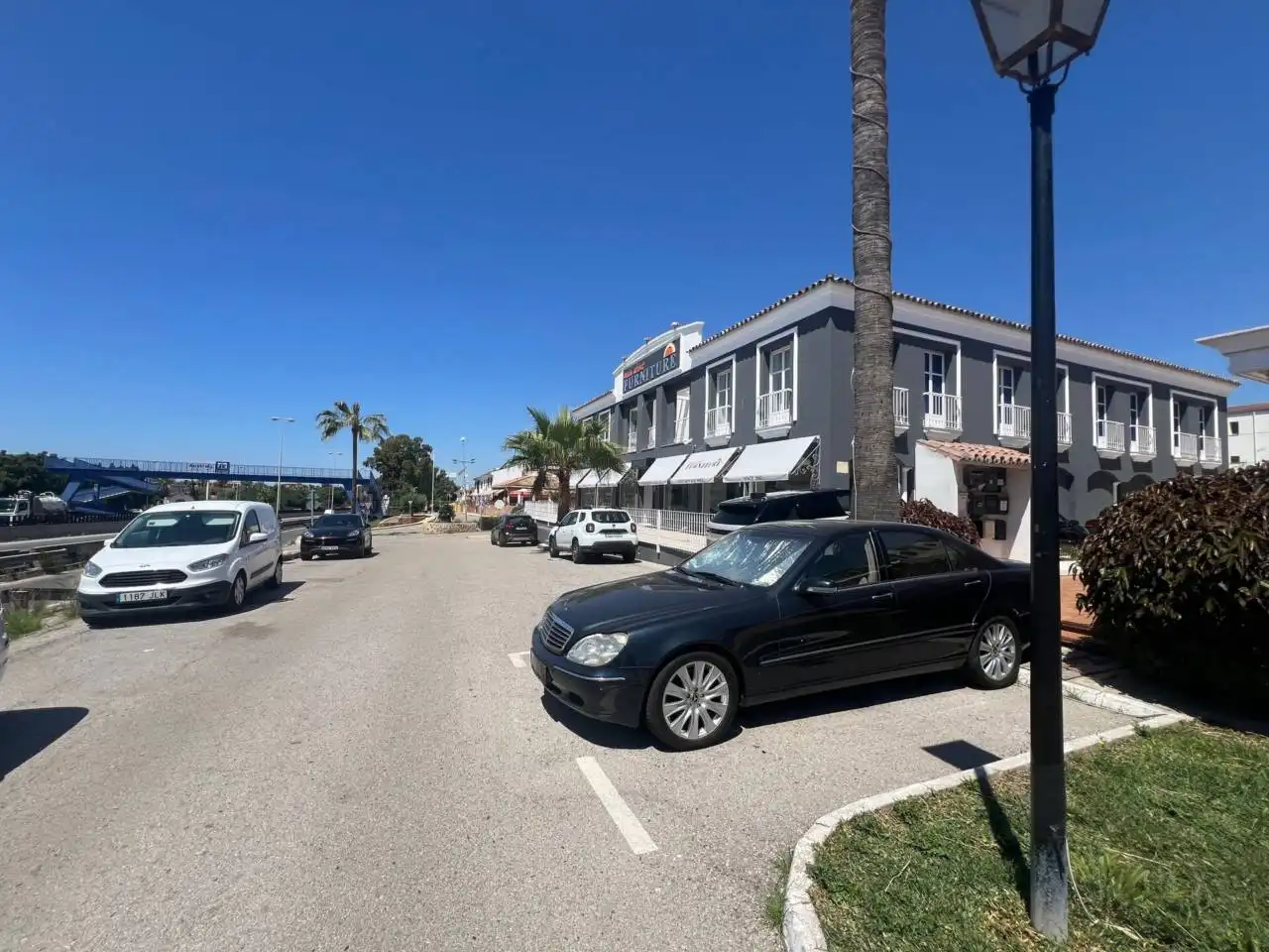 Aparcament de Local de lloguer en Estepona