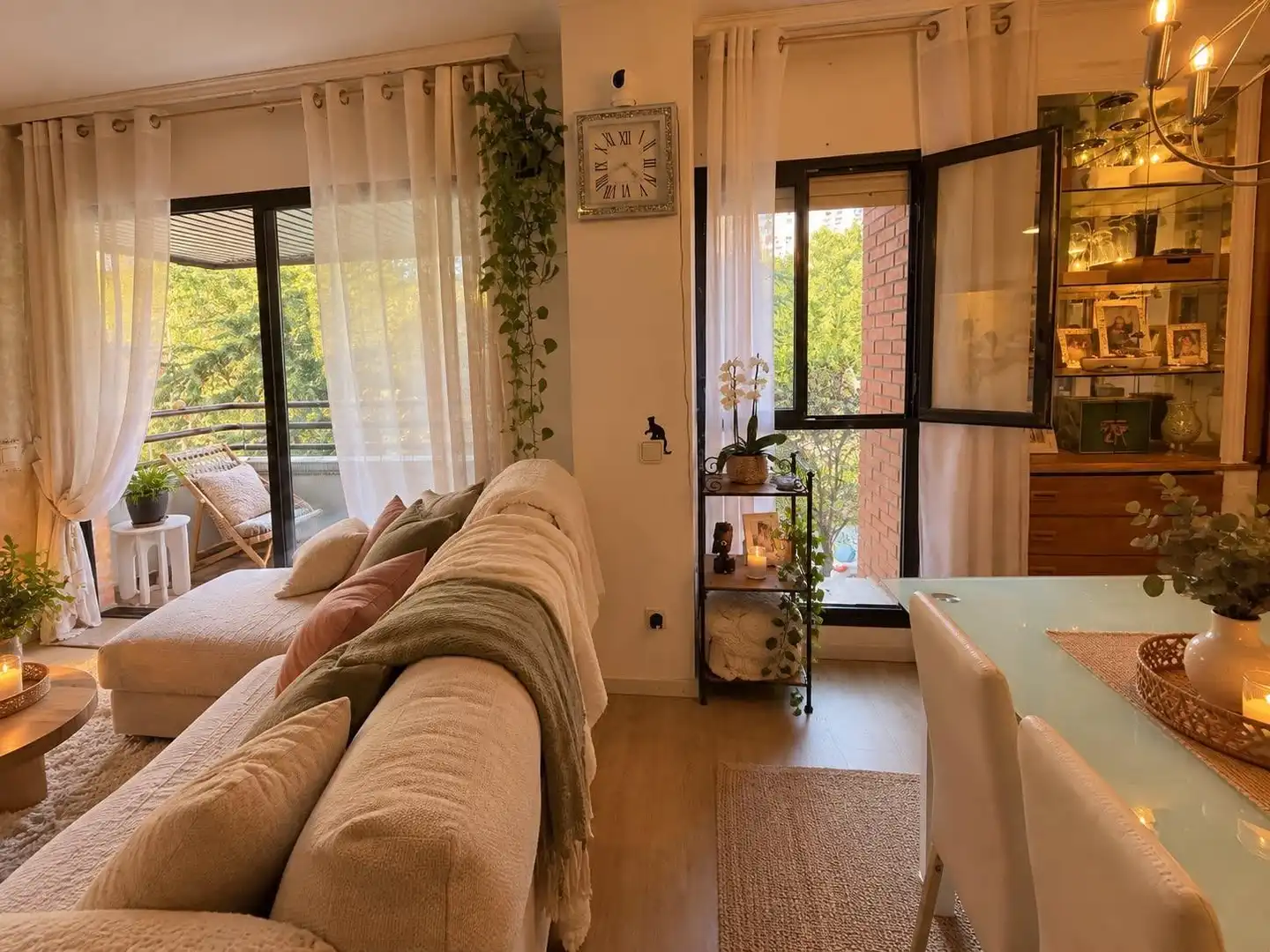 Flat with garden for sale in MELCHOR FERNANDEZ ALMAGRO 21, imagen 11