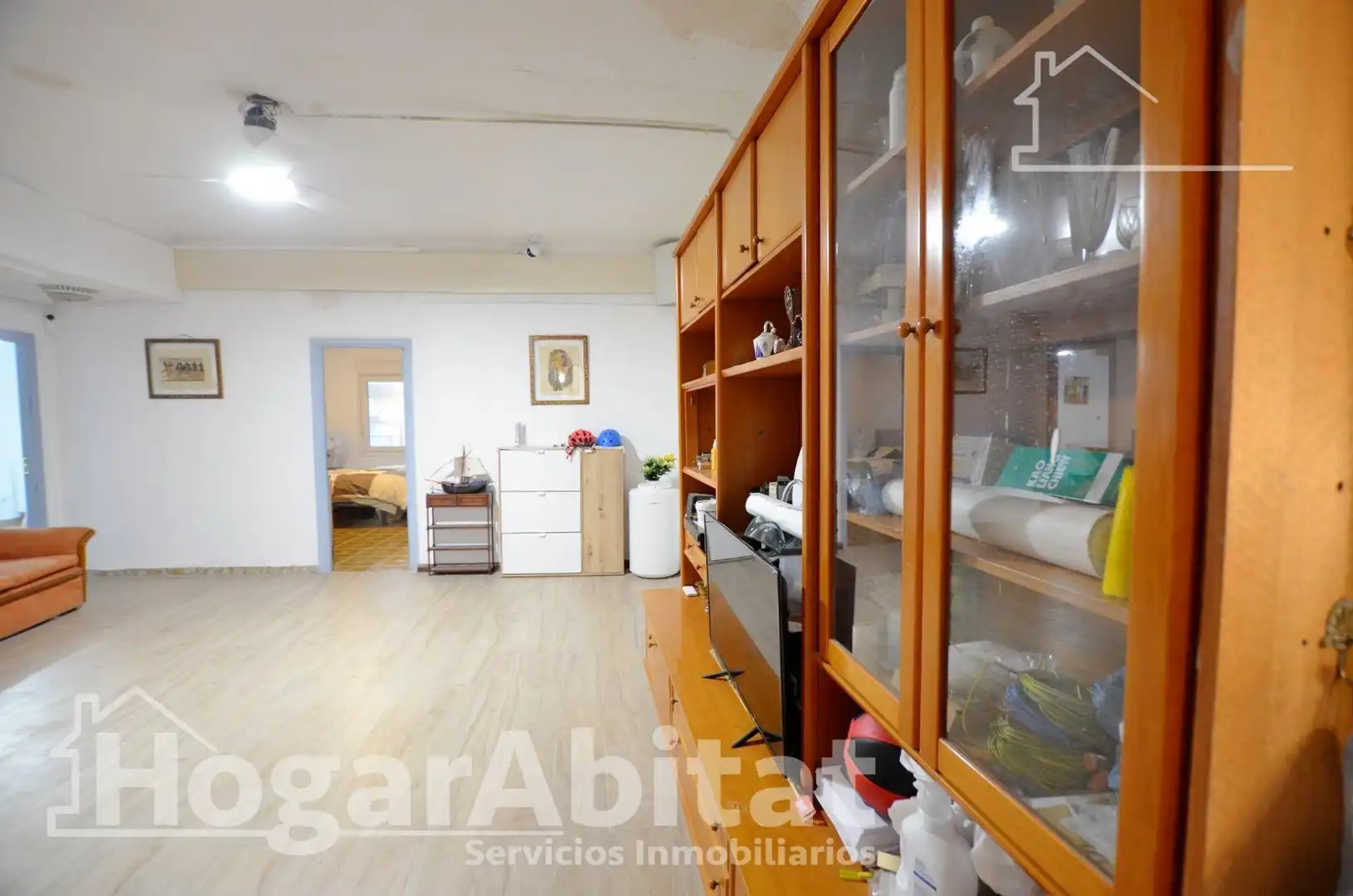 Piso en venta en Alicante / Alacant con Amueblado y Balcón
