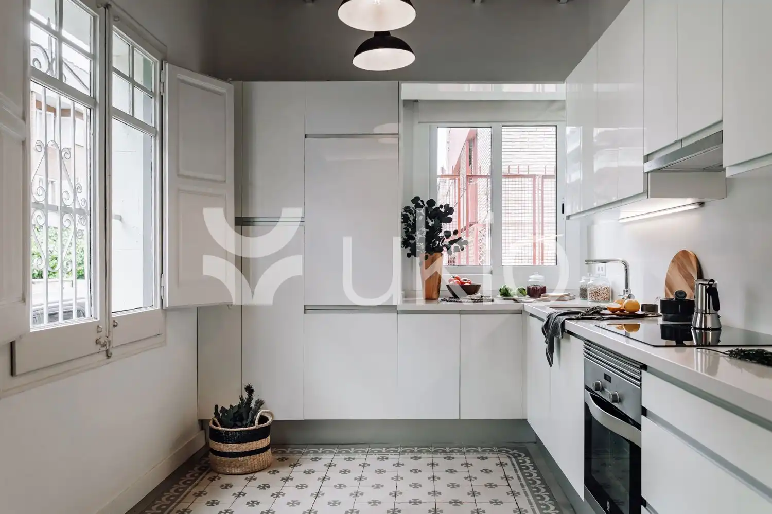Cocina de Apartamento de alquiler en Barcelona con Aire acondicionado, Amueblado y Horno