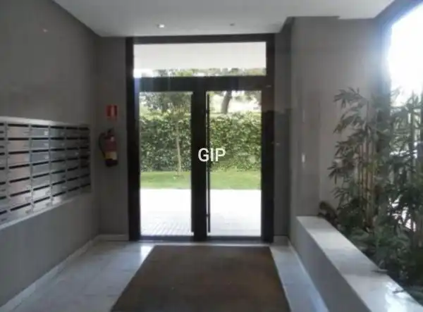 Apartments for rent in Calle de Belfast, 13, Rejas