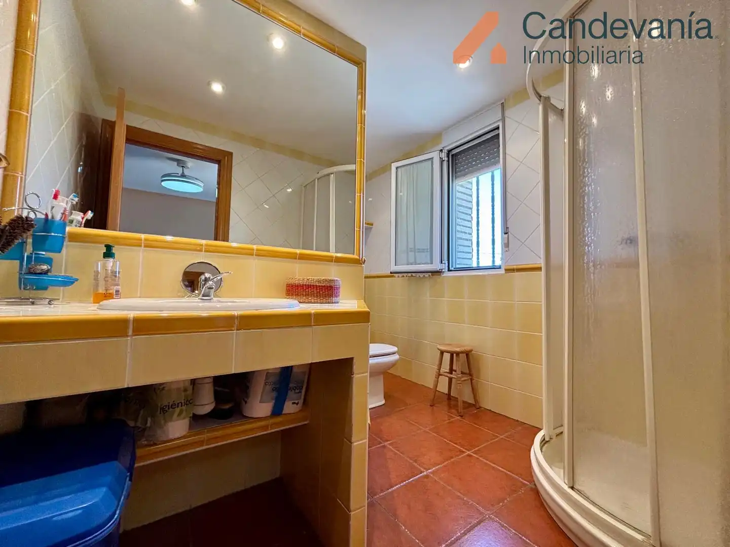 Baño de Casa o chalet en venta en San Mateo de Gállego con Aire acondicionado, Calefacción y Jardín privado