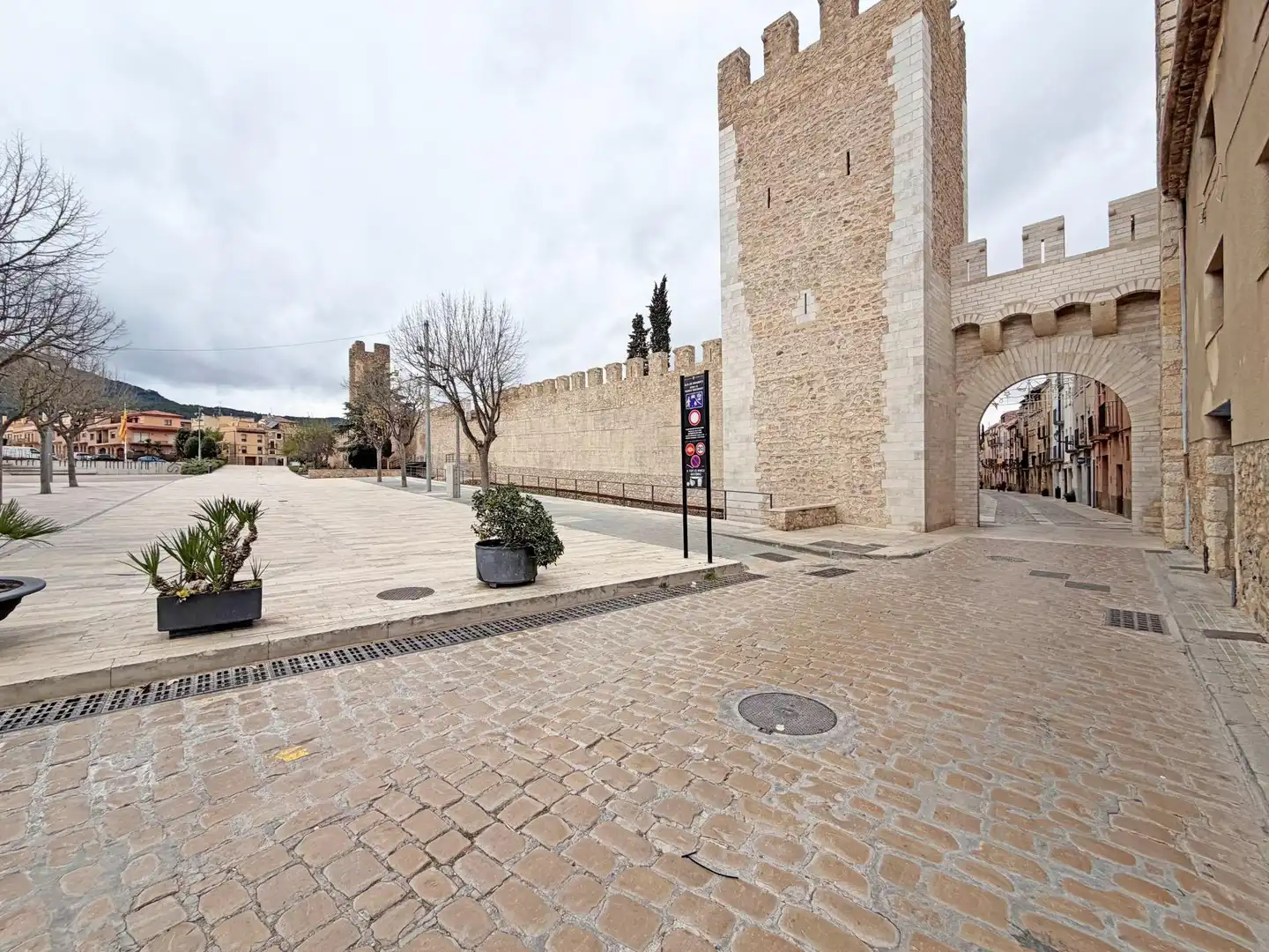 Vista exterior de Piso en venta en Montblanc con Aire acondicionado, Calefacción y Parquet
