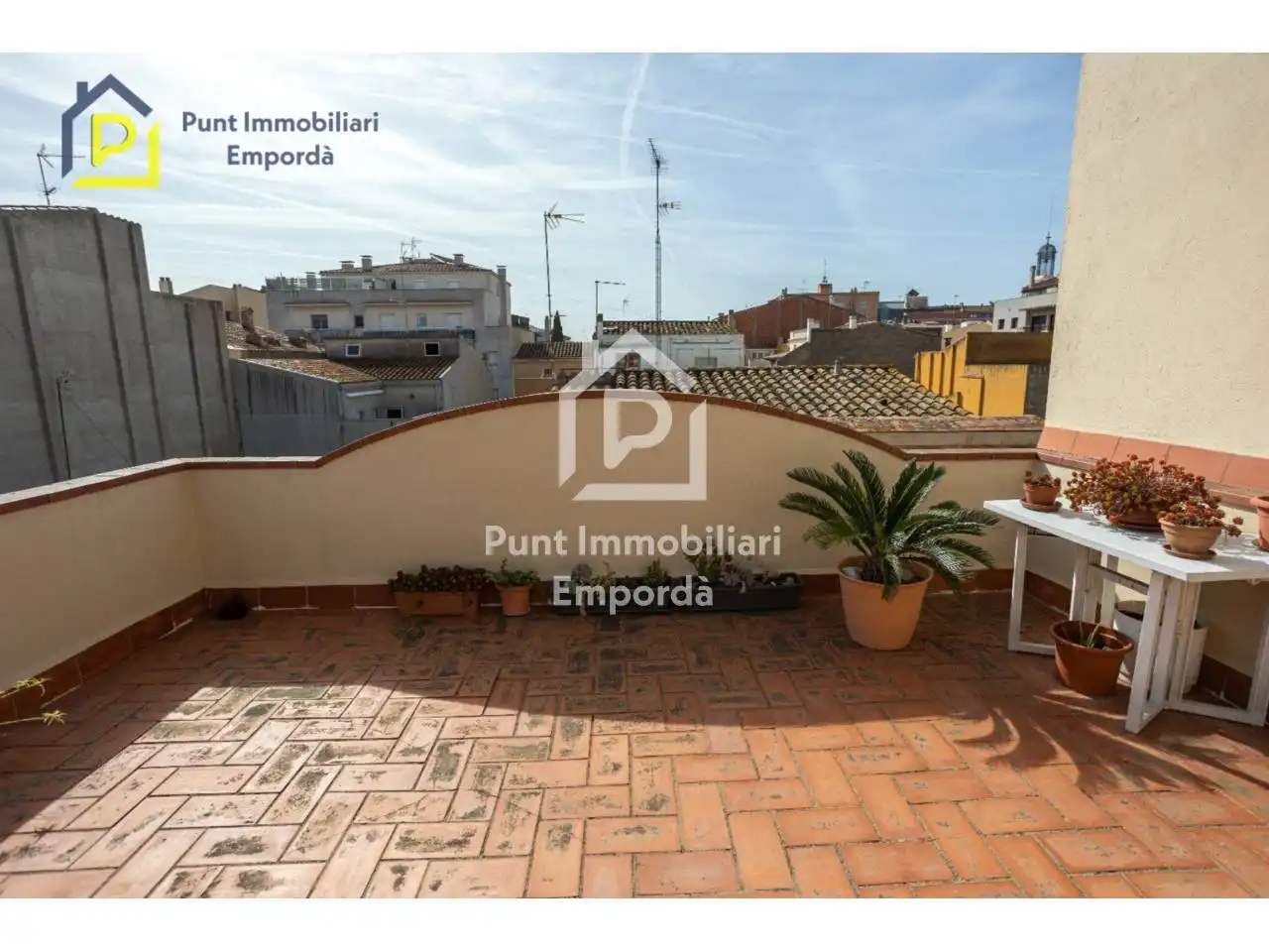 Terrace of Houses for sale in Figueres  with Air Conditioner, Heating and Private garden