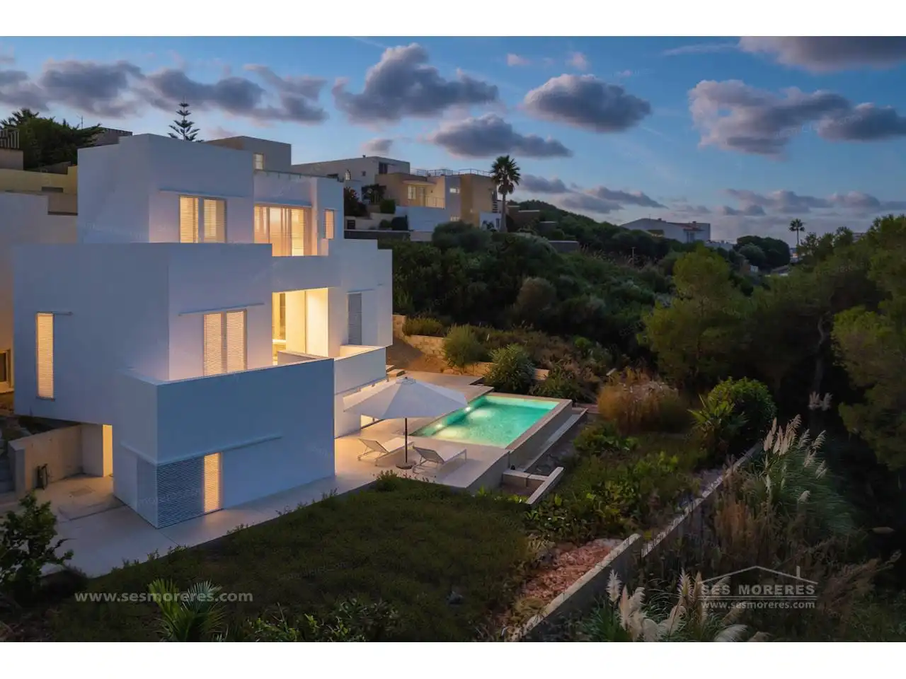 Detached house with pool for sale in Urbanizacion Cala Llonga, imagen 3