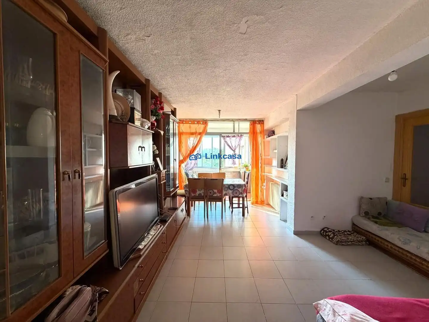 Living room of Flat for sale in Leganés  with Air Conditioner, Heating and Storage room