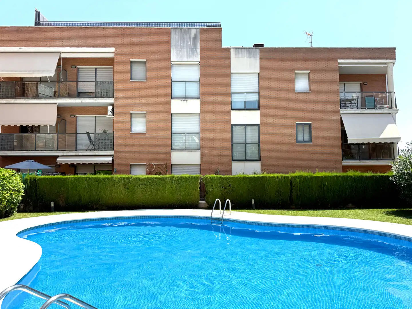 Swimming pool of Apartments for sale in Cambrils  with Air Conditioner, Heating and Storage room