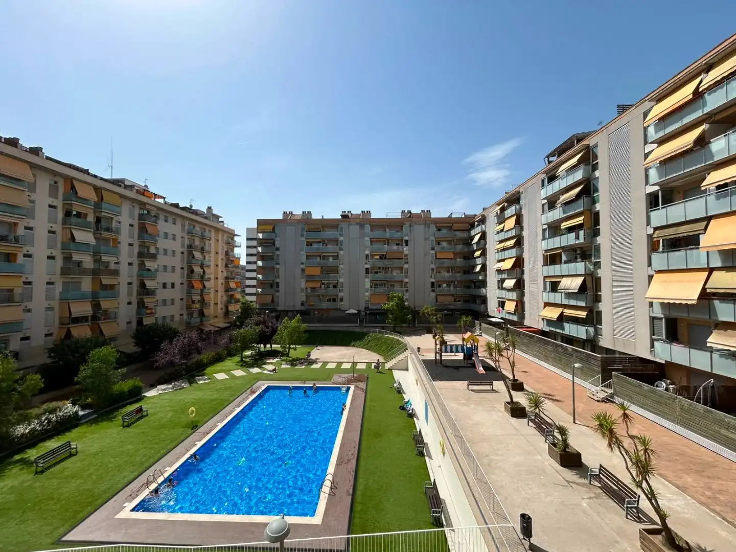 Wohnung mit Pool zum Verkauf in CARRETERA BARCELONA 288b