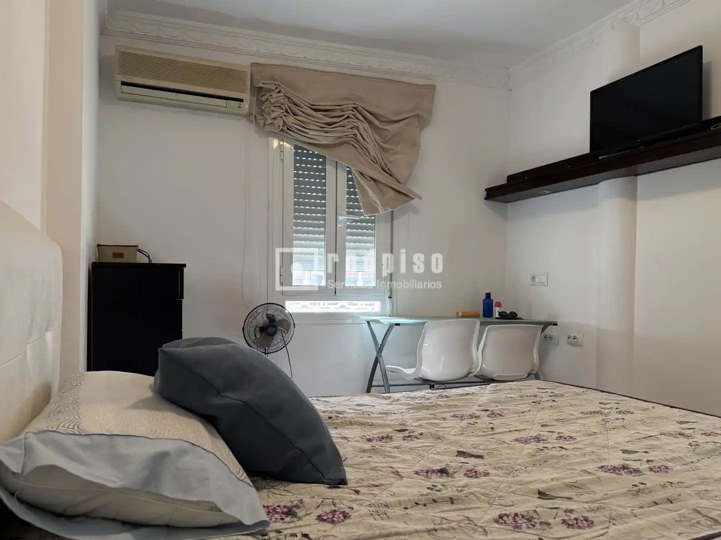 Dormitori de Casa o xalet en venda en Alhaurín de la Torre amb Aire condicionat, Jardí privat i Terrassa