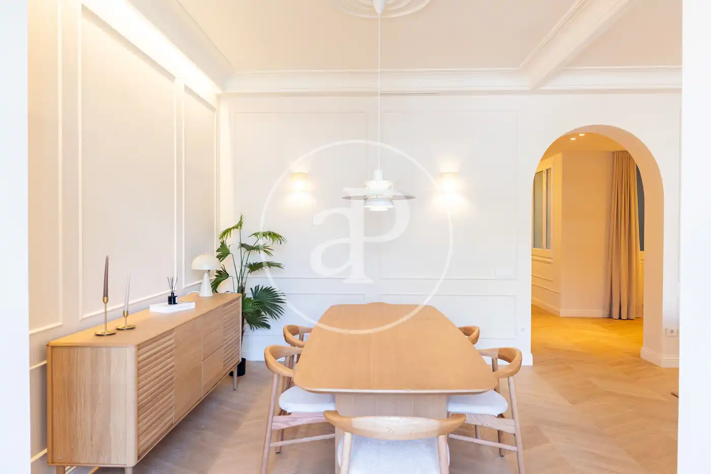 Comedor de Piso en venta en Barcelona con Aire acondicionado, Calefacción y Amueblado