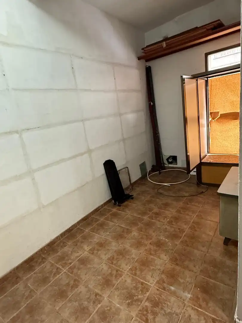 Local comercial en venta en Sama, imagen 10