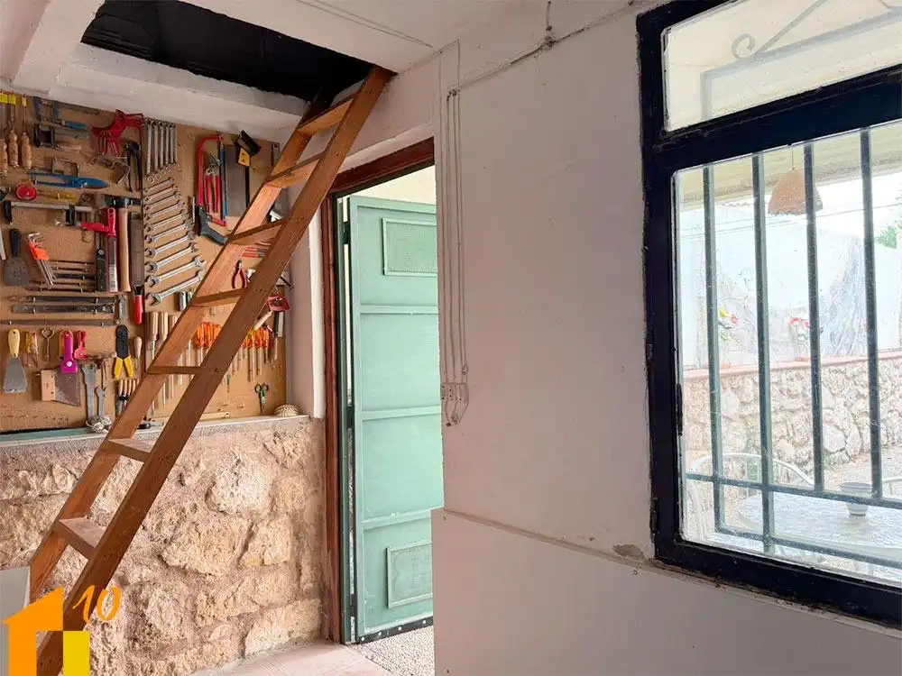 Houses for sale in Villaldemiro  with Heating, Storage room and Furnished