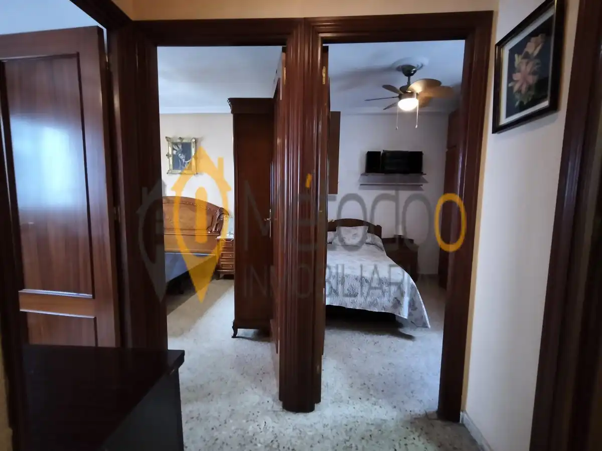 Bedroom of Flat for sale in Sevilla  with Air Conditioner, Heating and Furnished