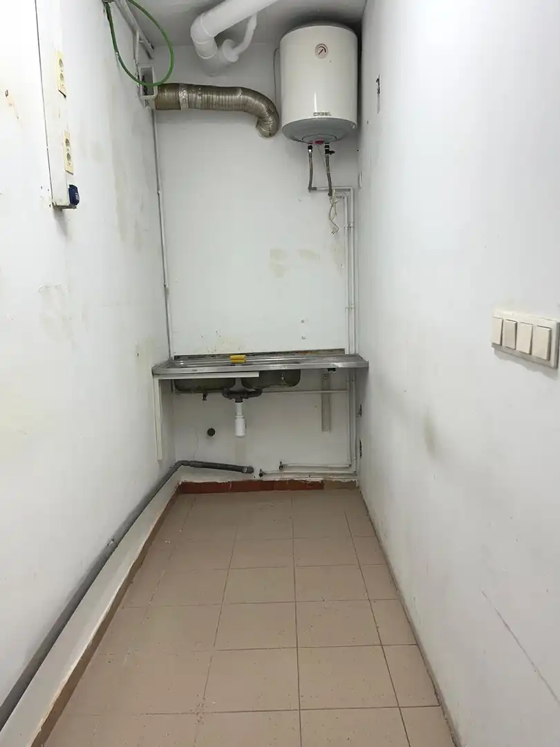 Baño de Local en venta en Igualada