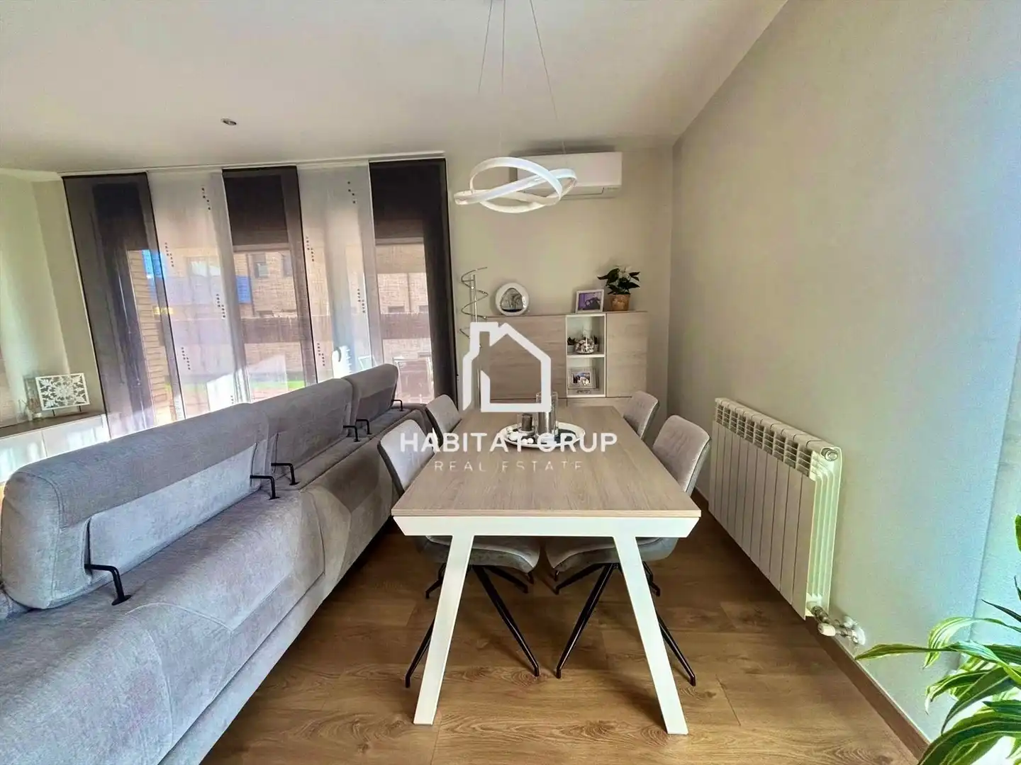 Living room of Flat for sale in Riudellots de la Selva  with Air Conditioner, Heating and Private garden