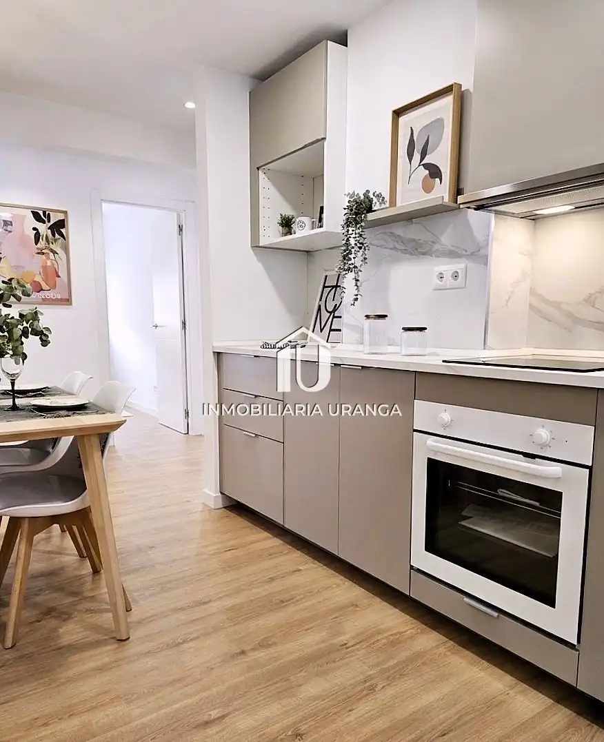 Kitchen of Flat for sale in Laredo
