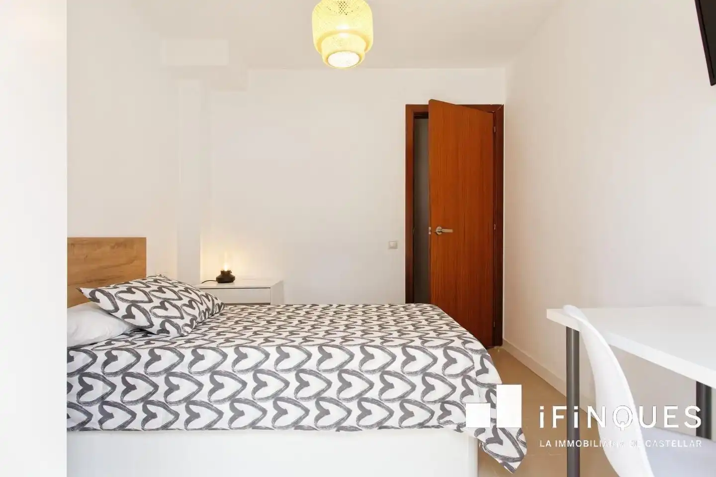 Bedroom of Duplexes for sale in Rubí  with Air Conditioner, Parquet flooring and Terrace