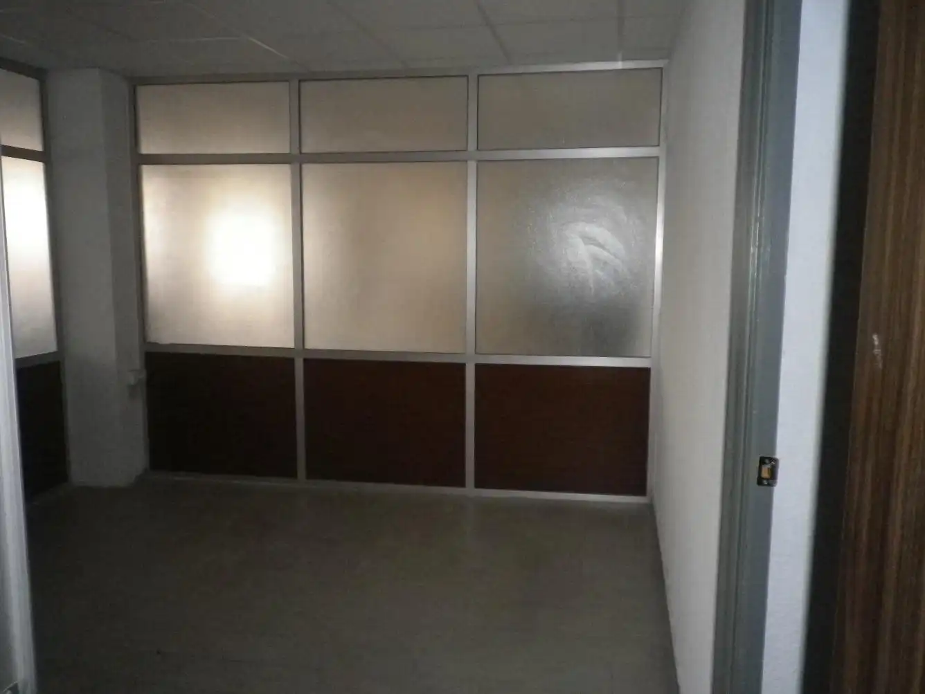 Nave industrial de alquiler en Elda