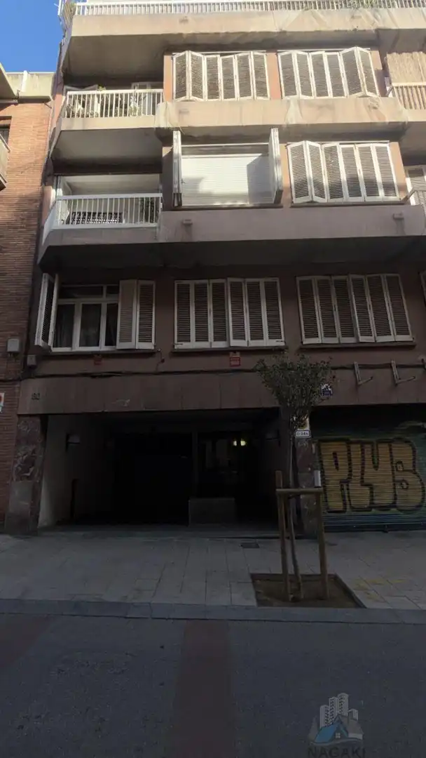 Vista exterior de Pis en venda en Barcelona
