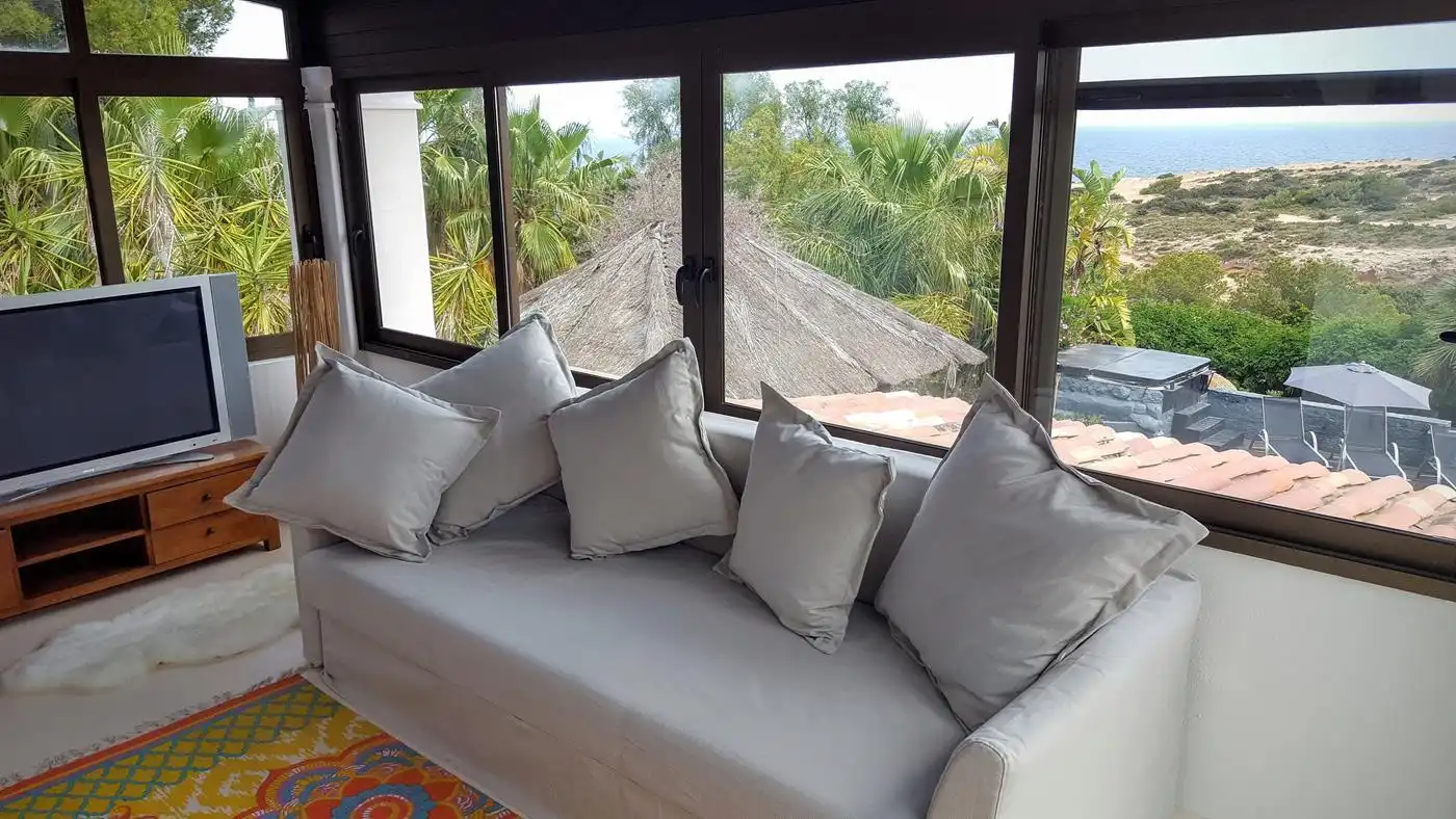 Chalet con piscina en venta en Cap Martinet, imagen 23