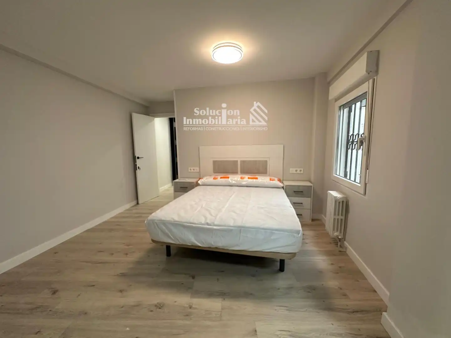 Schlafzimmer von Wohnung zur Miete in Salamanca mit Heizung, Terrasse und Möbliert