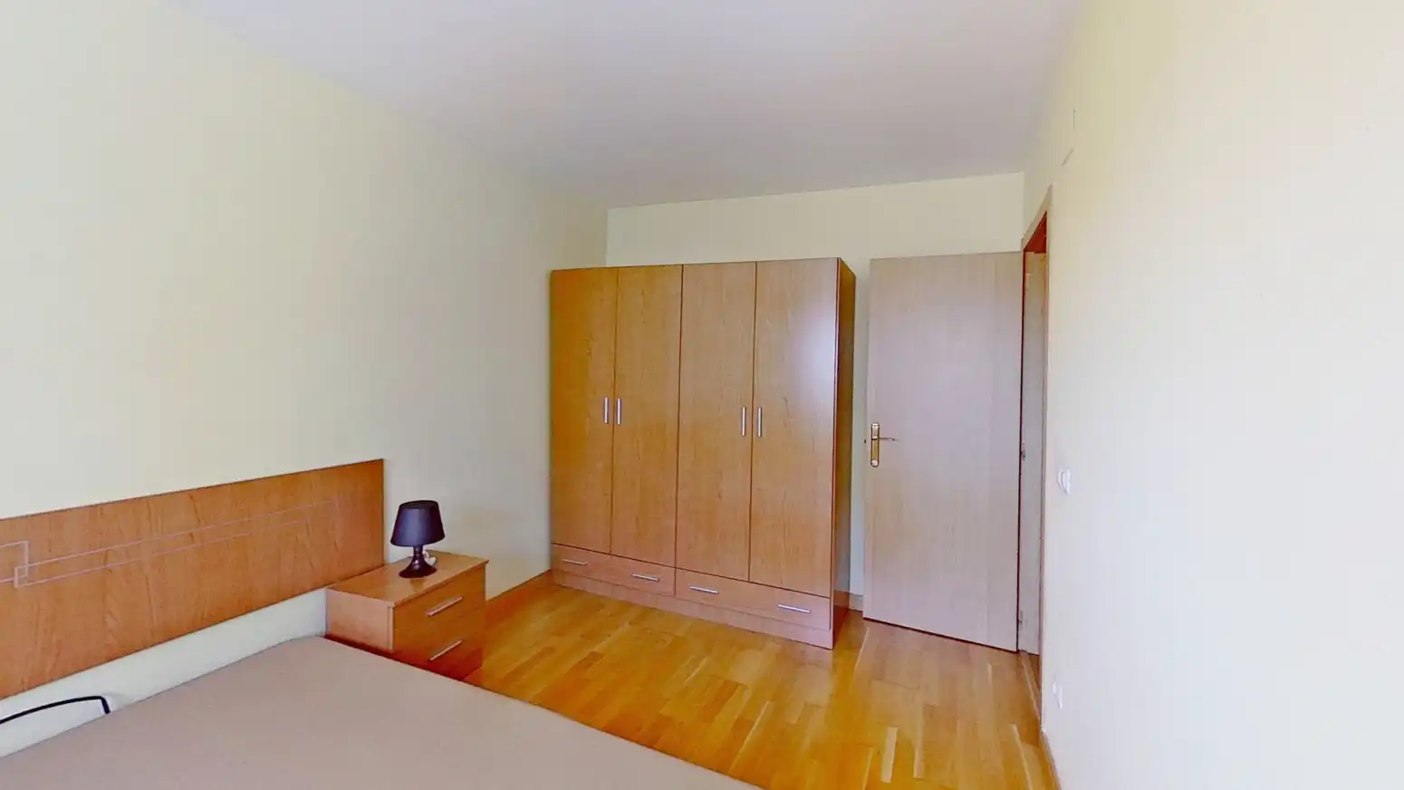 Habitación de Piso en venta en Santander con Calefacción, Parquet y Trastero