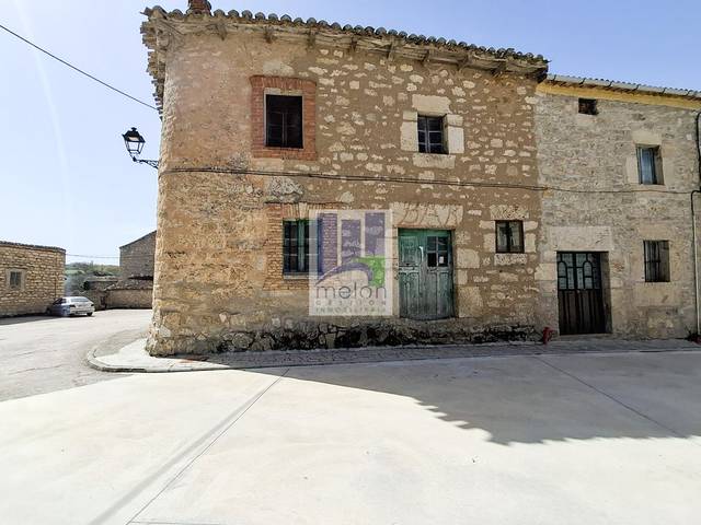 Casa-chalet en Venta en VILLANDIEGO en Sasamón