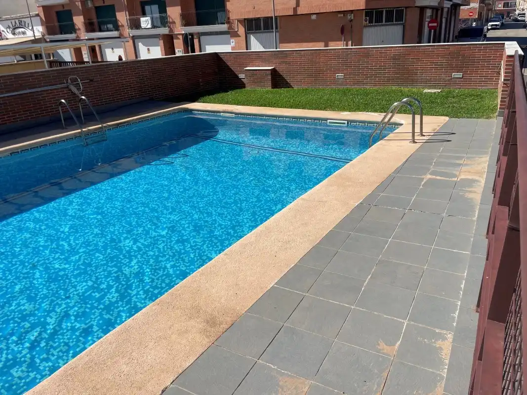 Casa a schiera con piscina in vendita a Plaça 9 d'Octubre, imagen 2