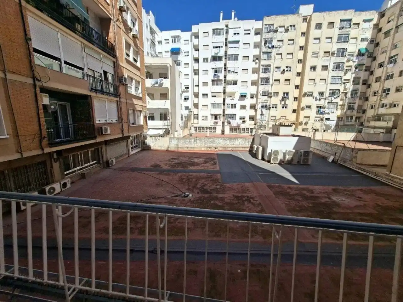 Vista exterior de Pis en venda en Cartagena amb Balcó