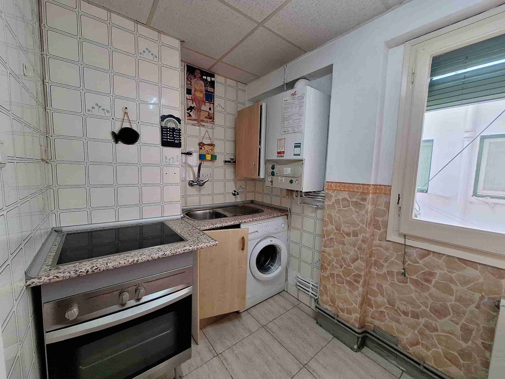 Cuina de Pis en venda en  Zaragoza Capital amb Calefacció