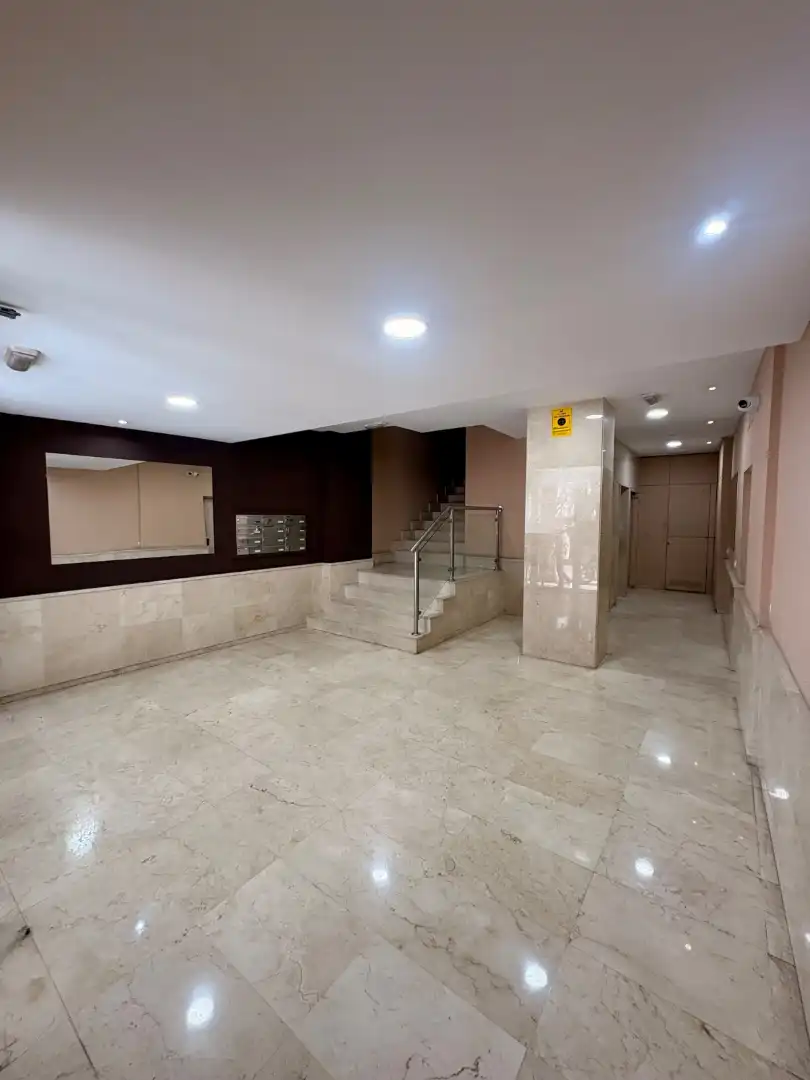 Flat for rent in Parque de Nicolás Salmerón, 11, Centro