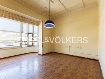 Appartamento con balcone in vendita a L'Eixample