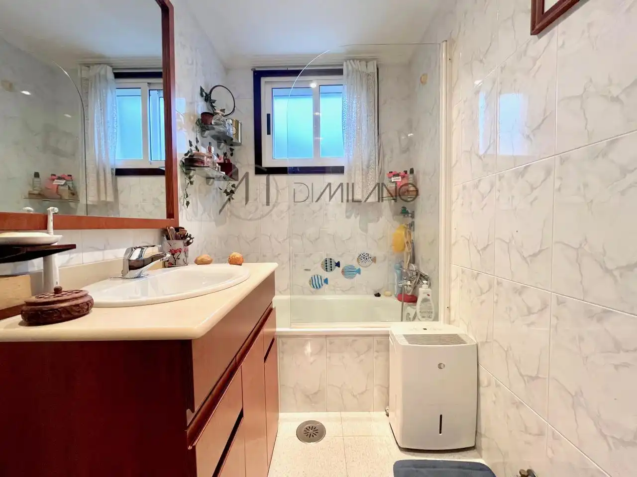 Bathroom of Flat for sale in Vigo   with Heating and Parquet flooring