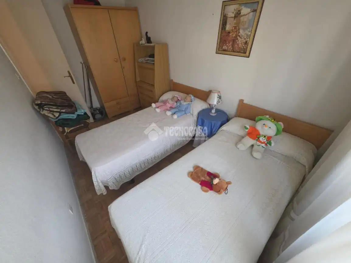 Schlafzimmer von Wohnung zum Verkauf in Fuenlabrada