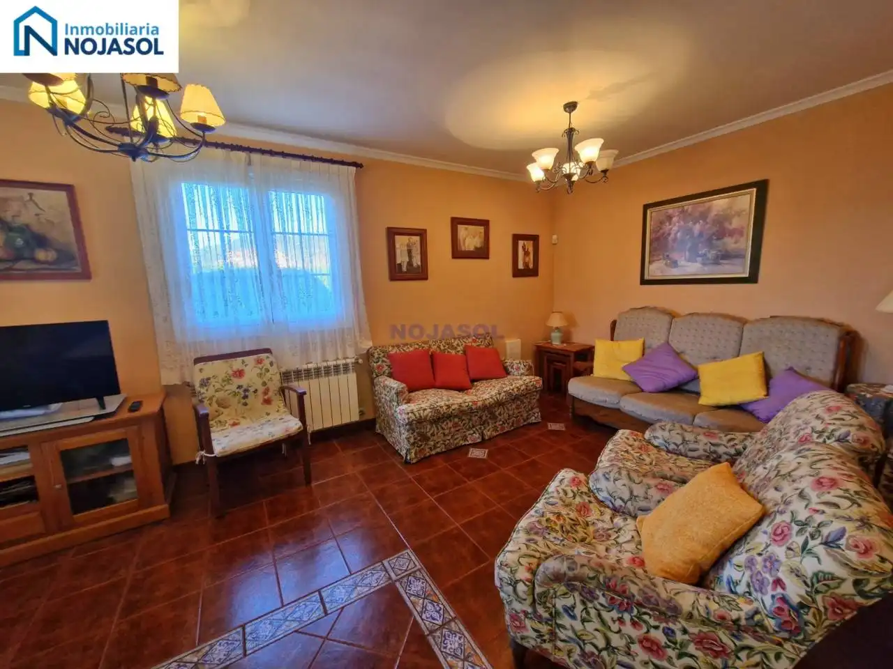 Living room of Houses for sale in Argoños   with Heating, Private garden and Terrace