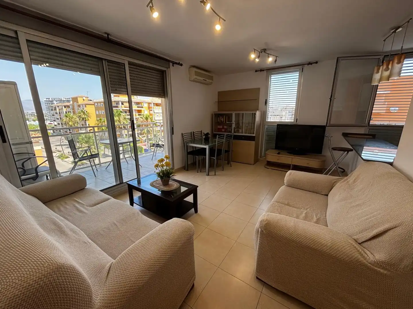 Sala de estar de Apartamento en venta en Moncofa con Aire acondicionado, Calefacción y Terraza