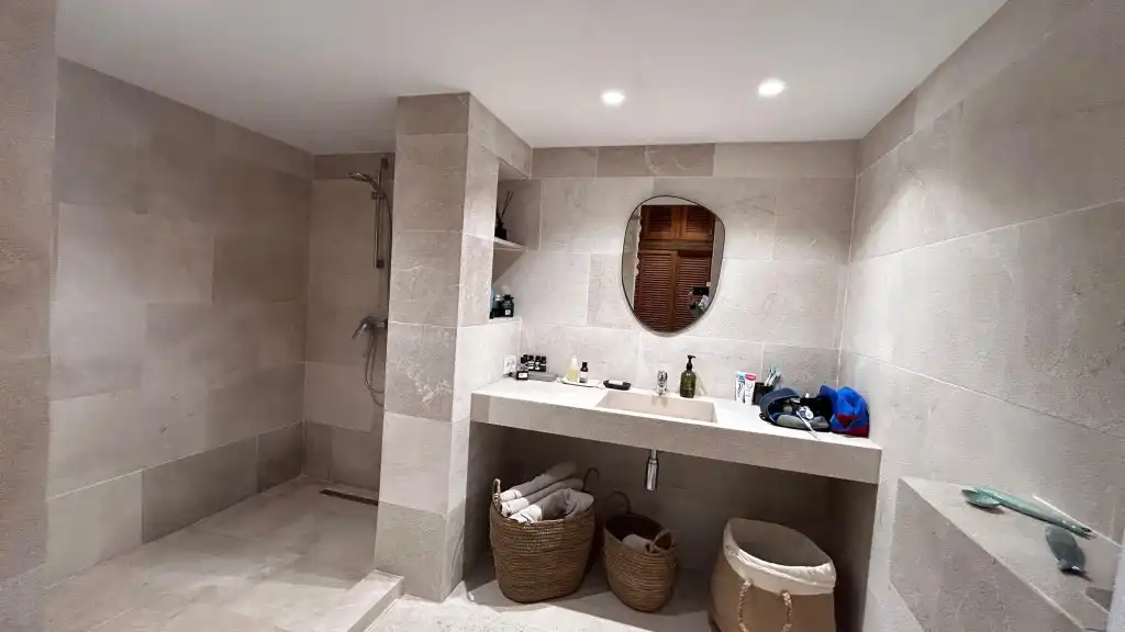 Badezimmer von Wohnungen zur Miete in Pollença mit Klimaanlage, Terrasse und Möbliert