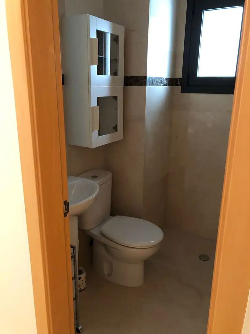 Baño de Piso de alquiler en Santa Cruz de Tenerife con Aire acondicionado y Amueblado