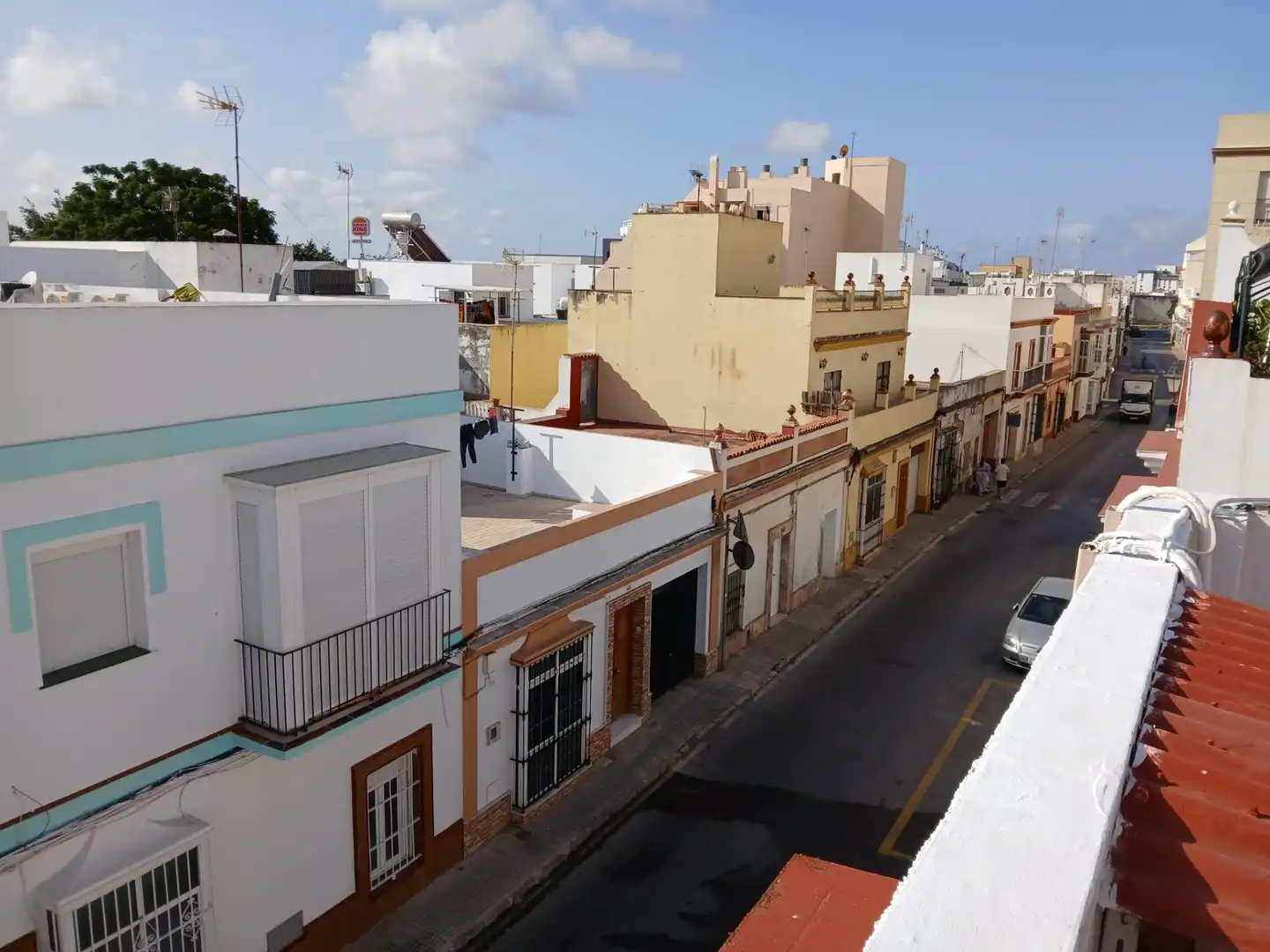 Vista exterior de Casa o xalet en venda en San Fernando amb Aire condicionat i Balcó