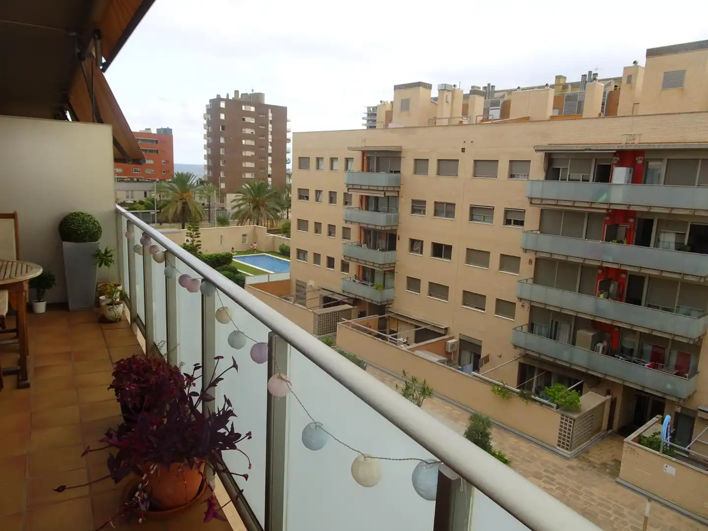 Piso de alquiler en Port